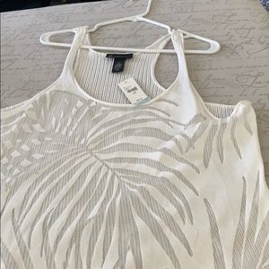 White see through tank